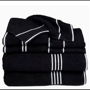 New 6 pc Decorative towel set